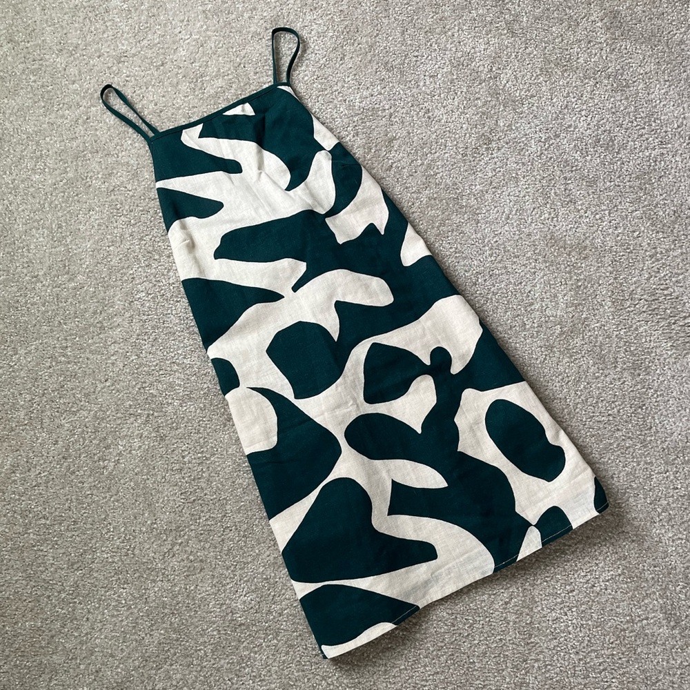 Abercrombie & Fitch Women’s Green and White Patterned Open Back Dress Size S NWT